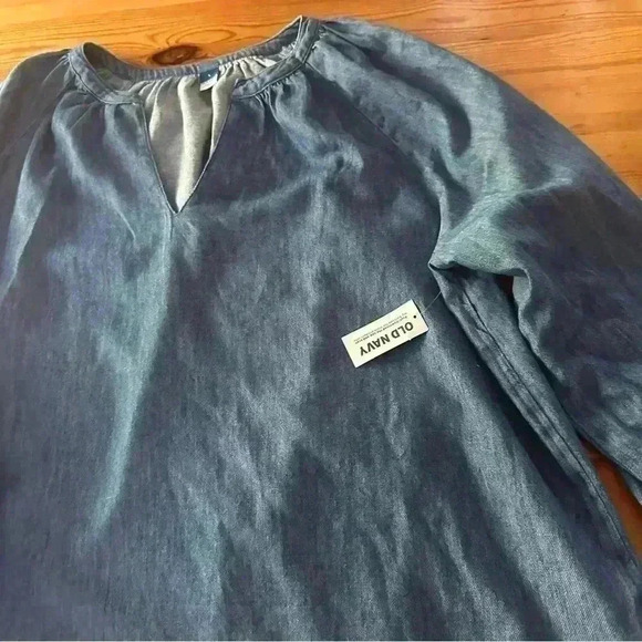 NWT old navy long sleeve chambray denim peasant top women L - Picture 7 of 10